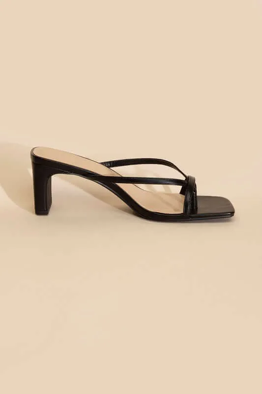 GADGET-S White Thong Mule Heels Sandals